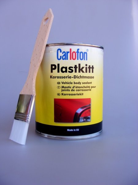 Plastkitt Karosseriedichtmasse Streichbare Klebe - und Dichtmasse 1 kg mit Nylonpinsel
