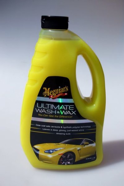 Meguiar´s Ultimate Wash & Wax 1420 ml